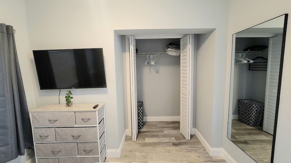 Beachway Inn Premium Room 3