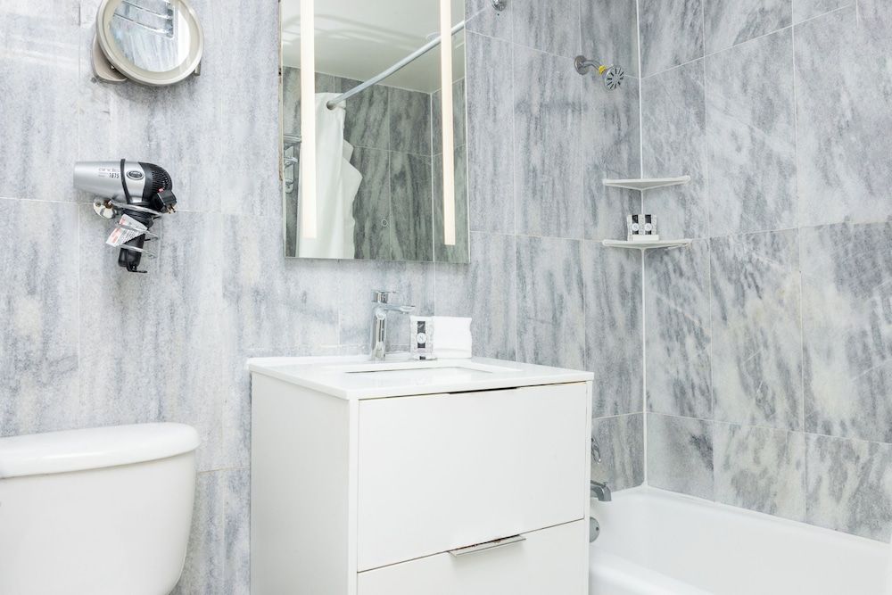 undefined Sherry Frontenac Oceanfront Hotel 6