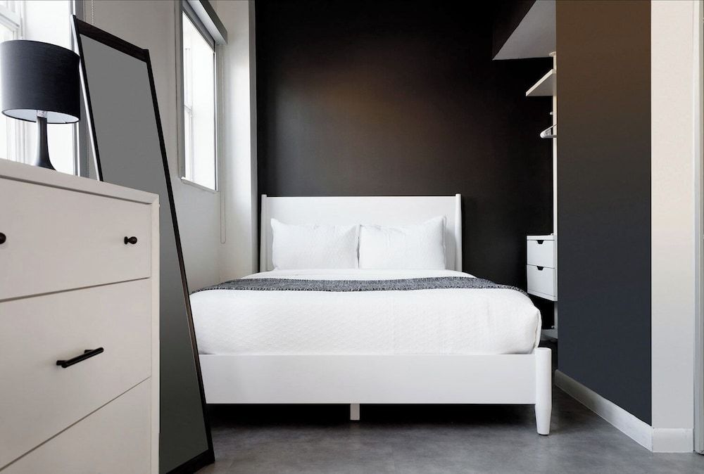 Franklin Suites South Beach Deluxe Studio 3