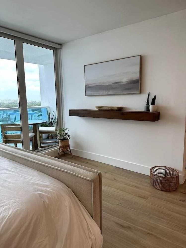 One of a Kind - Ocean View Luxury Condo Studio, Balcony 6