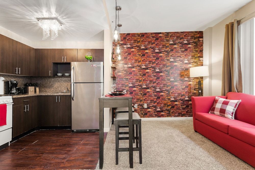 Deluxe Beach Apt Apartment, Multiple Beds 12