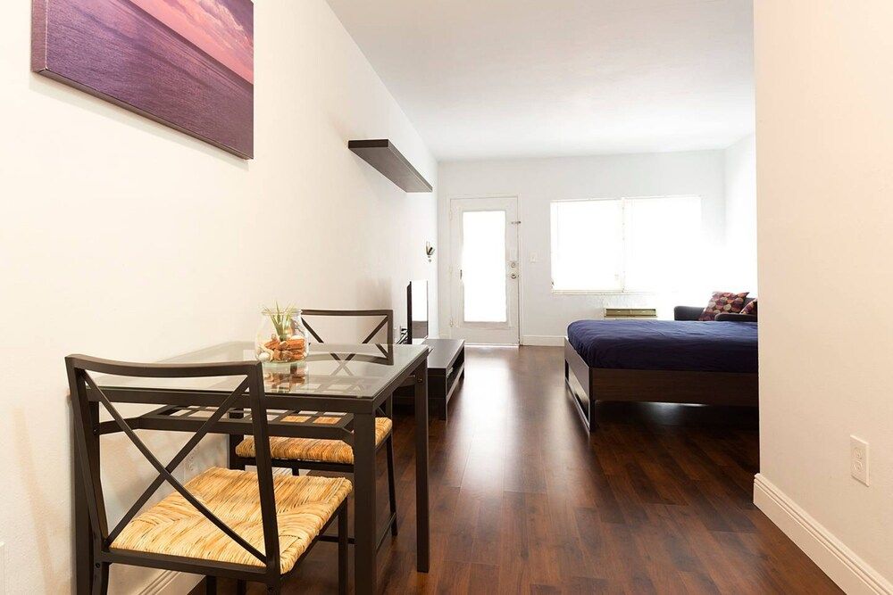 undefined Beautiful Place in heart of South Beach 10