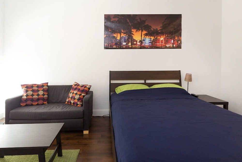 undefined Beautiful Place in heart of South Beach 8