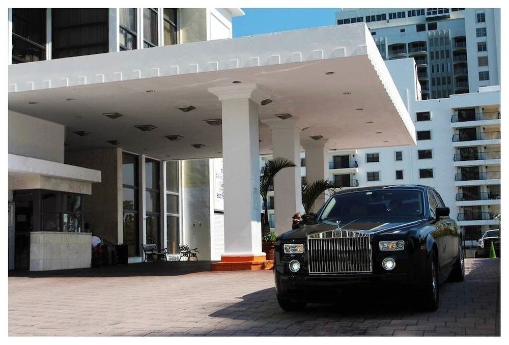 undefined Castle Beach Club Apartments 5