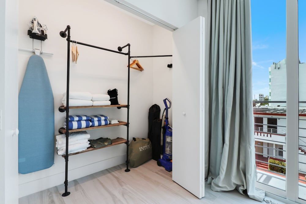 undefined Roami at Harding Ave 10