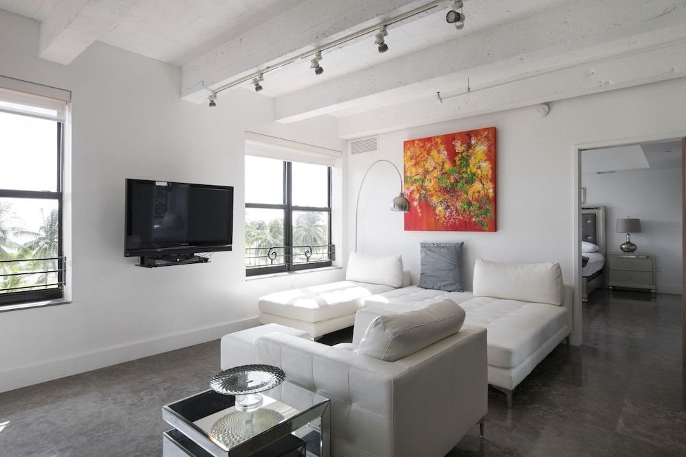 Luxury-Prime-2BR-Condo On Ocean Drive Deluxe Condo, Multiple Beds, Accessible 10