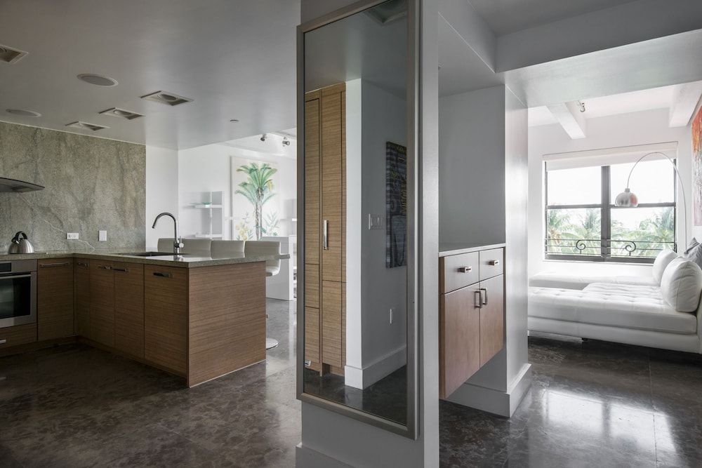 Luxury-Prime-2BR-Condo On Ocean Drive Deluxe Condo, Multiple Beds, Accessible 7