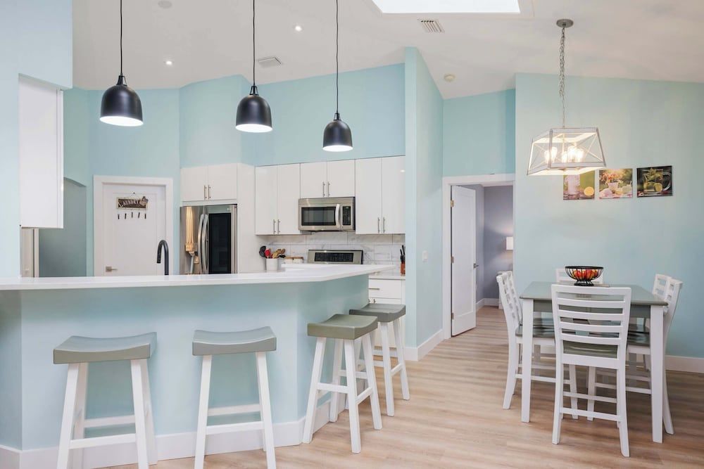Beach Daze by Distinctive Beach Rentals