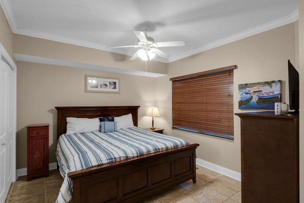 Condo (Palazzo 1105 (1/2))