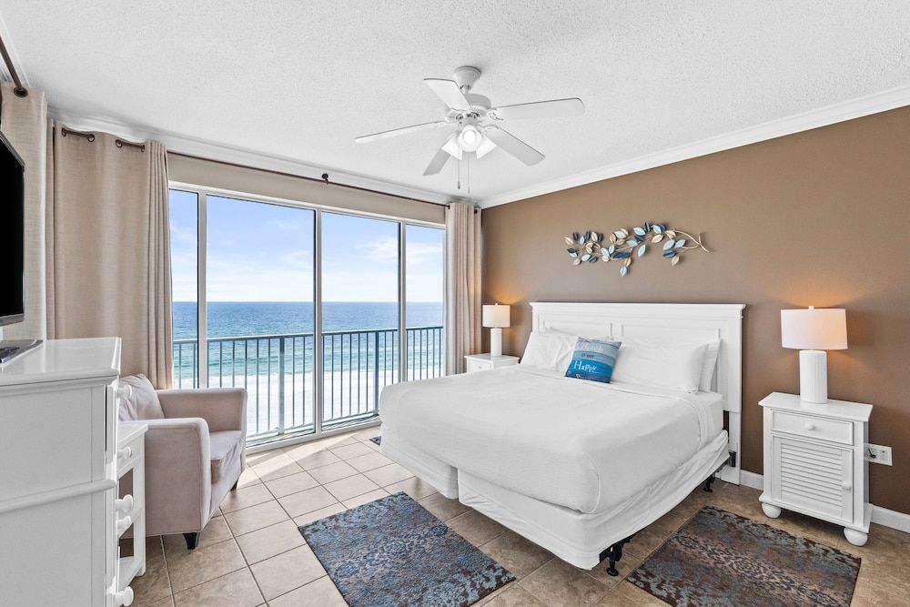 Condo, 2 Bedrooms, Beach View (602)