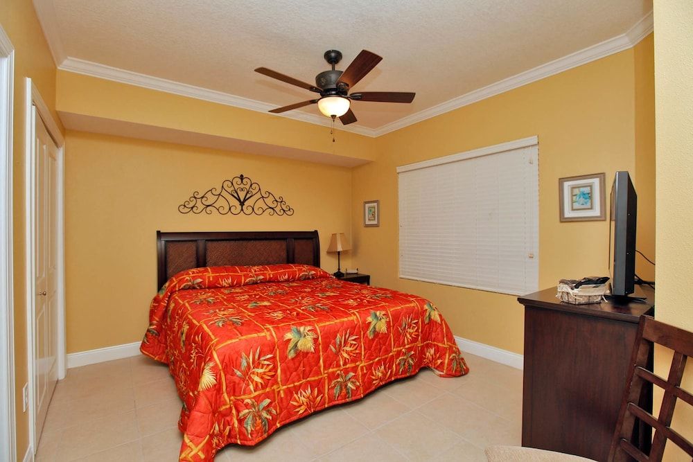 Condo, 1 Bedroom, Sea View, Beachfront (705)