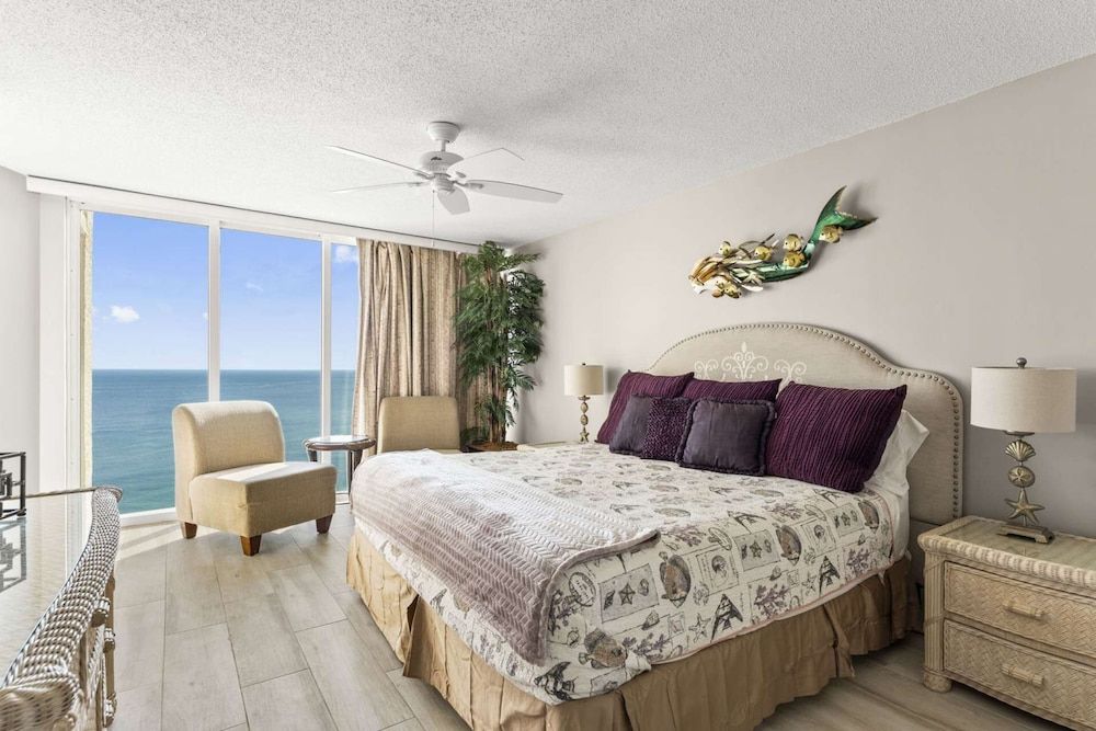 Condo (Long Beach Resort Tower I 1303 (2/2))