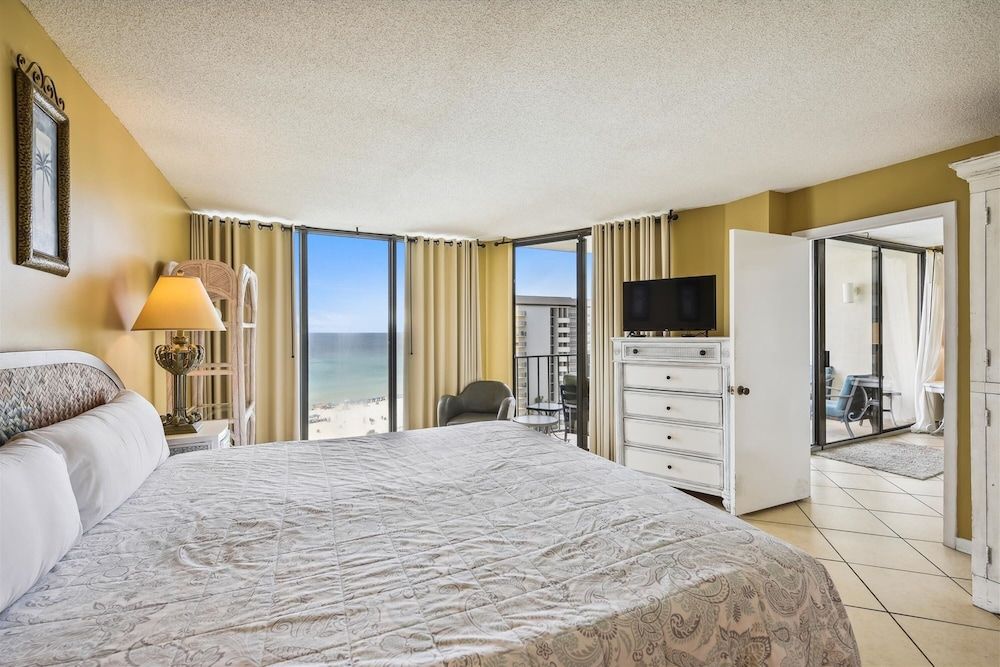 Condo, 1 Bedroom, Ocean View (1004-1)