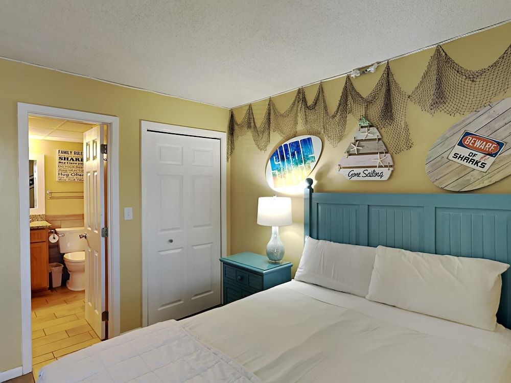 Condo, Multiple Beds, Balcony, Ocean View (T1 108 - No Pets)