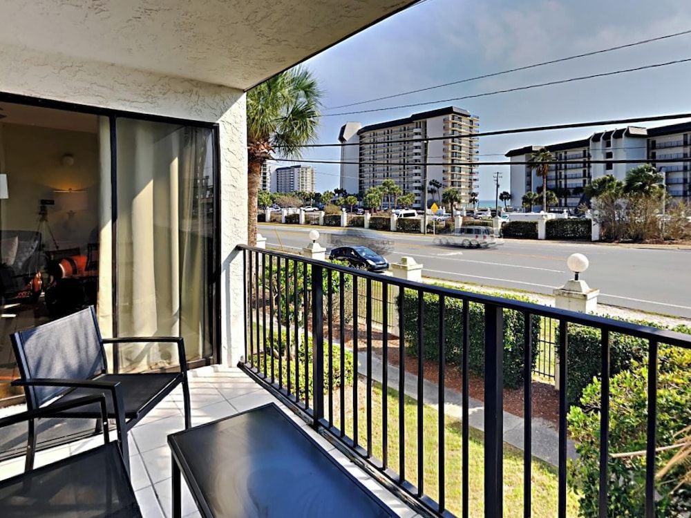 Condo (Villa 3209 - No Pets)