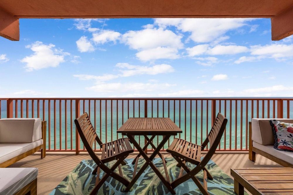 Condo (Shores of Panama 2130 (1/2))