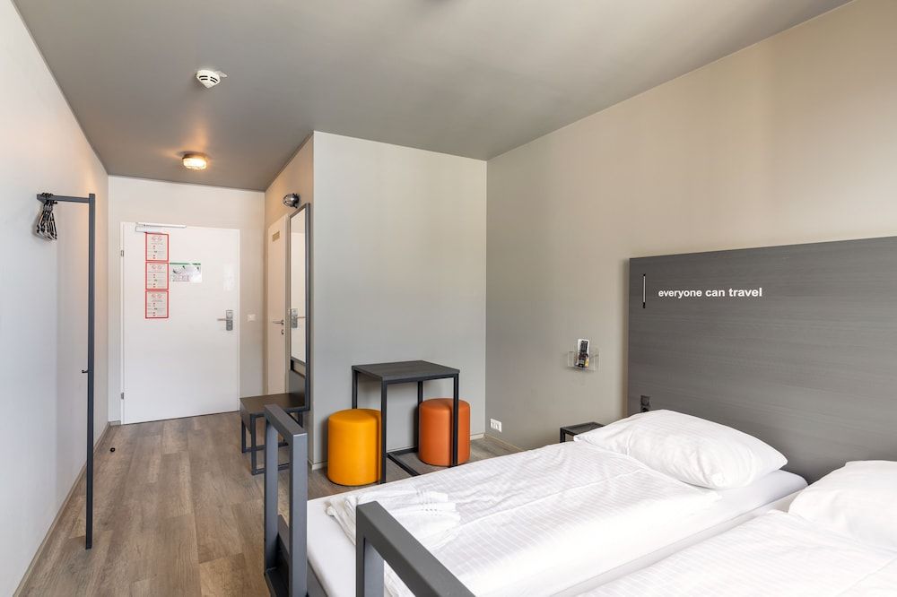 a&o Wien Hauptbahnhof Twin Room 2