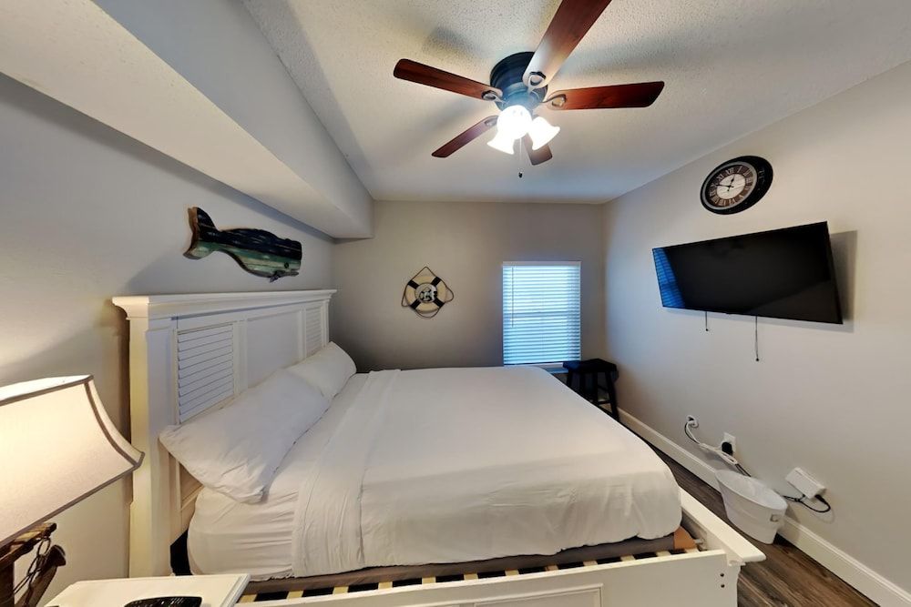 Condo, Multiple Beds, Balcony, Ocean View (#2302 - No Pets Allowed)