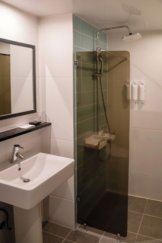 Hallim Resort Standard Double Room (for 2 people) 8