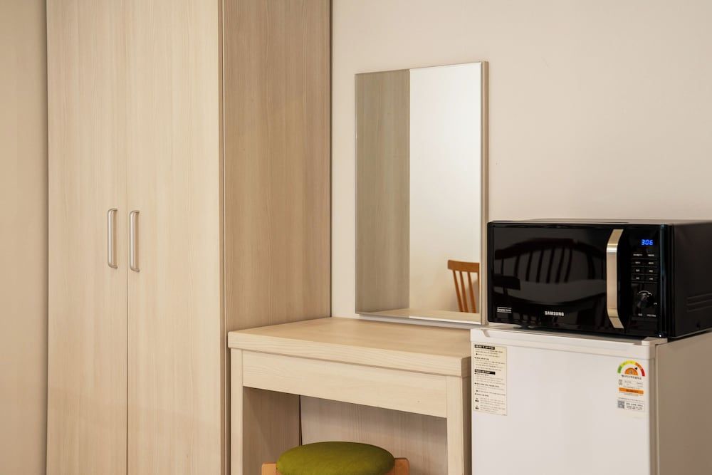 Hallim Resort Deluxe Twin Room (for 2 people) 13