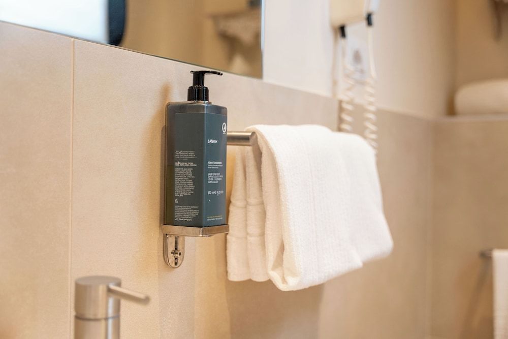 Hotel 900 Classic Double Room, 1 Double Bed 4