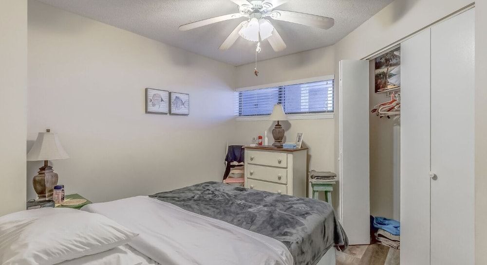 Apartment 604E