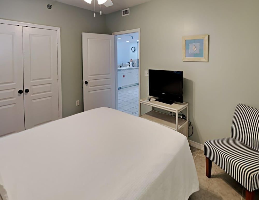 Condo, Multiple Beds, Balcony, Ocean View (#302 - No Pets)
