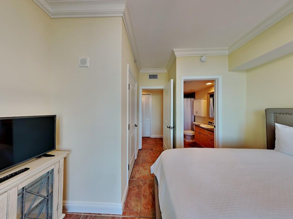 Condo, Multiple Beds, Balcony, Ocean View (#1-805 - No Pets)