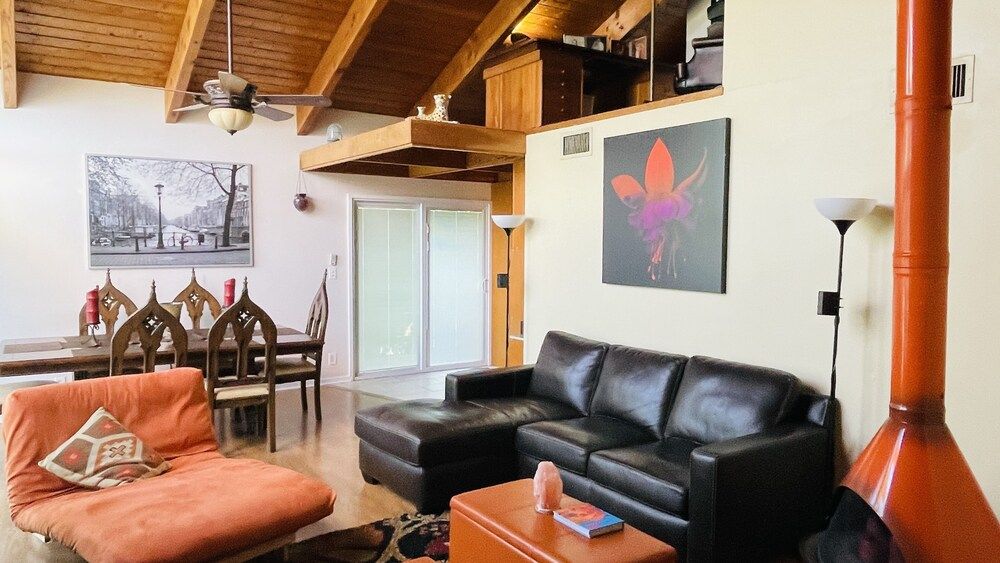 Treehouse Apartment Rentals