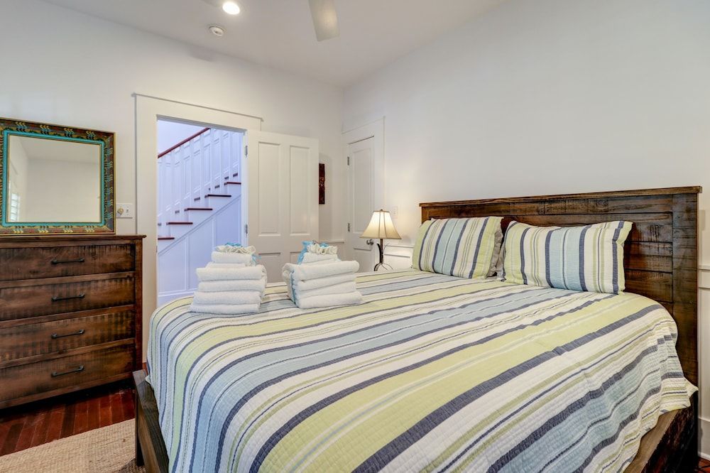 House, Multiple Beds, Patio