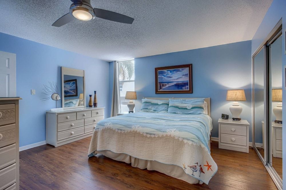 Condo (House of Sun Siesta Key Crescent Beac)