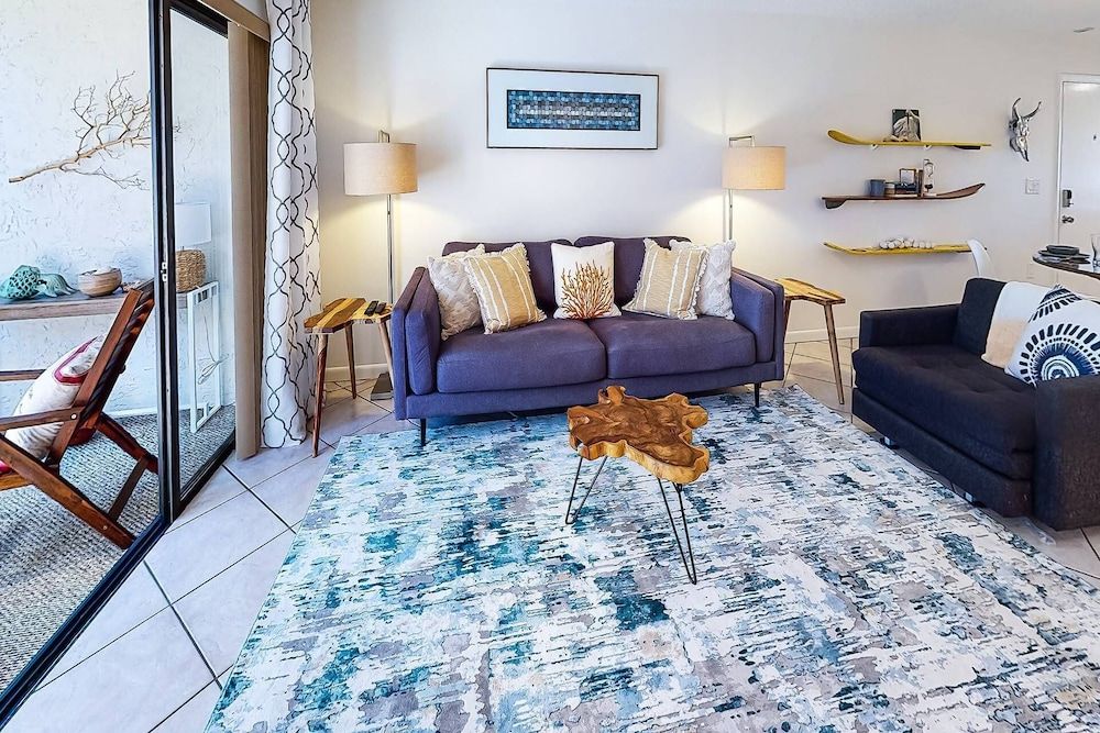 Condo (Siesta Dunes Modern First Floor End U)