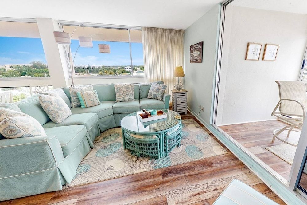 Condo (Palm Bay Gulf Side)