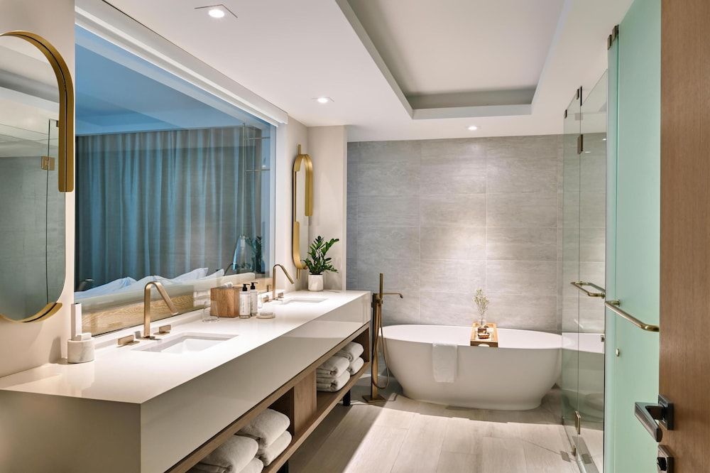 Amrit Ocean Resort and Residences - Singer Island Junior Suite King 5