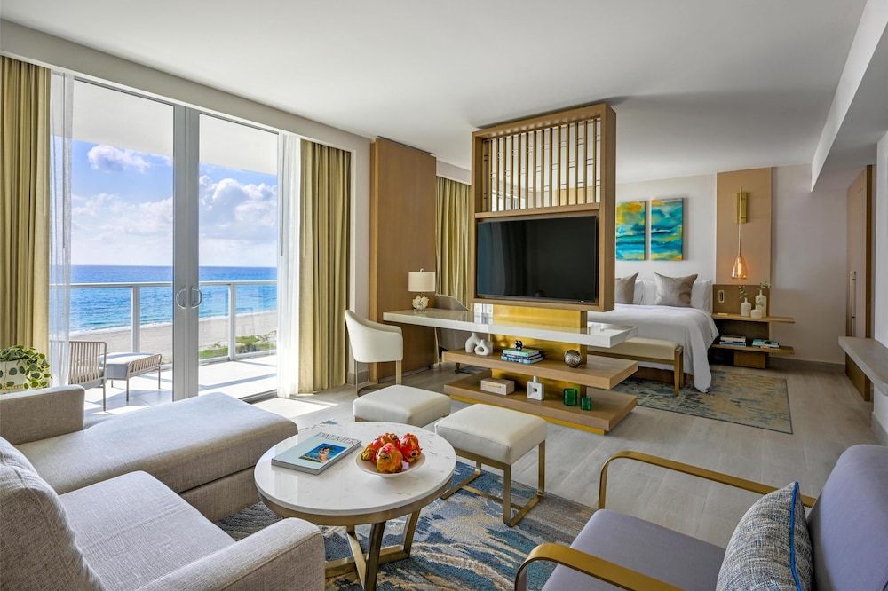 Amrit Ocean Resort and Residences - Singer Island Junior Suite, 1 King Bed, Oceanfront 3