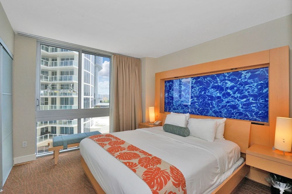 Condo, 1 Bedroom (710)