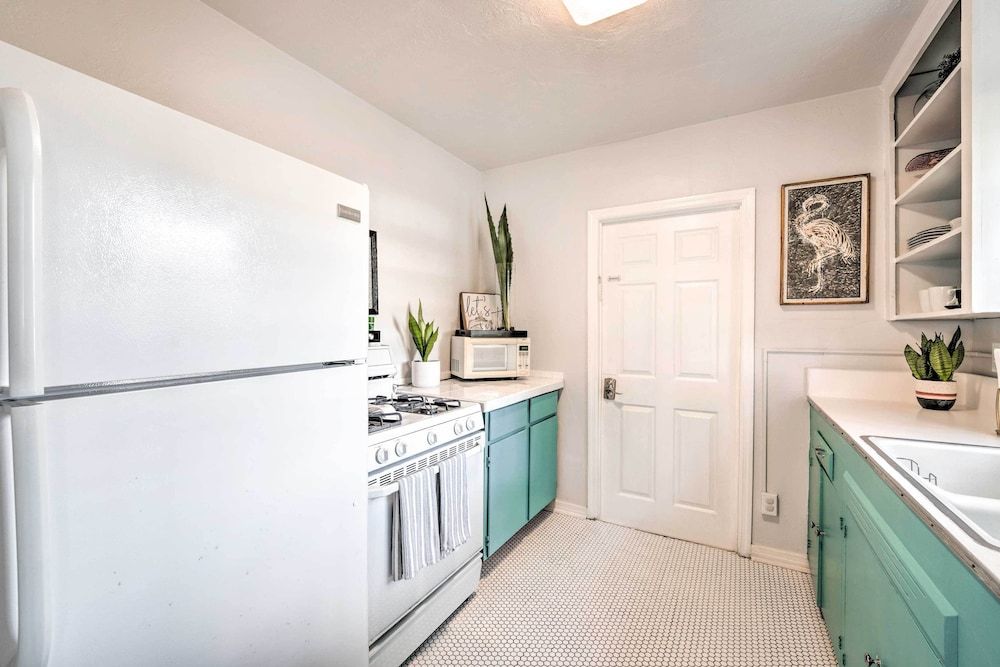 undefined Downtown Winter Garden Cottage, Near Theme Parks! 9