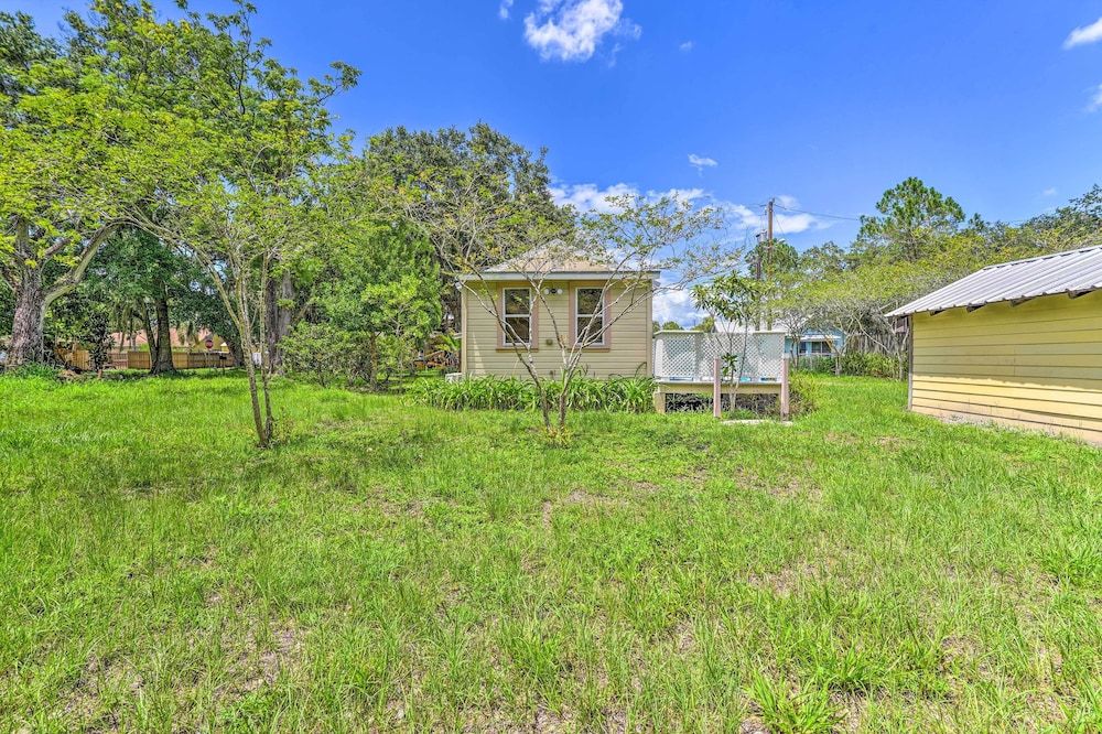 undefined Modern Winter Garden Cottage: 16 Mi to Disney 5