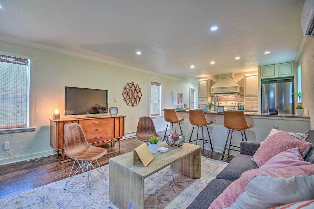 undefined Modern Winter Garden Cottage: 16 Mi to Disney