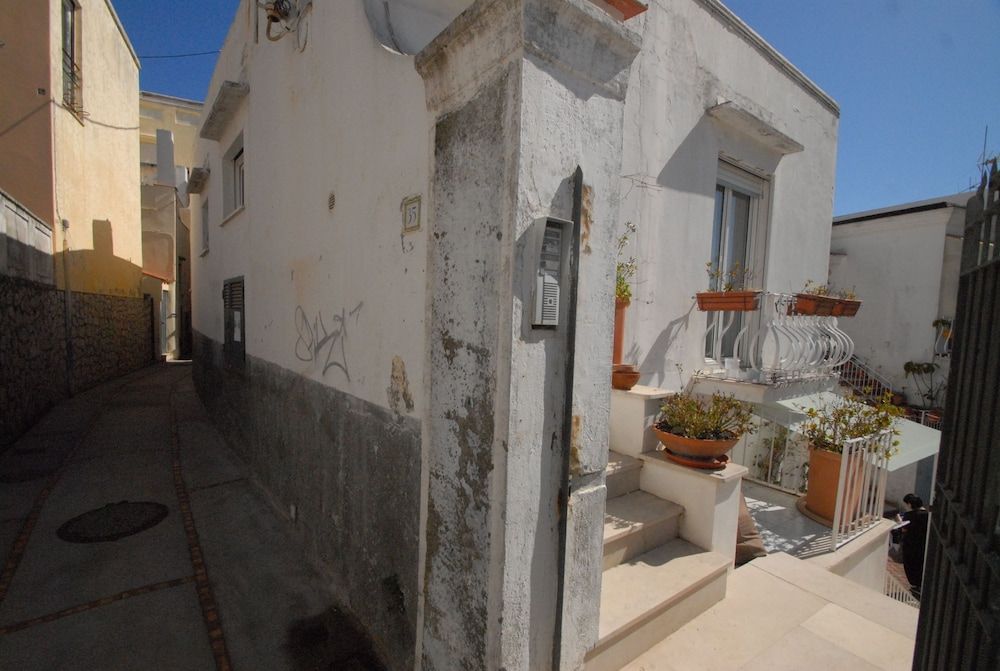 undefined In Piazzetta 5