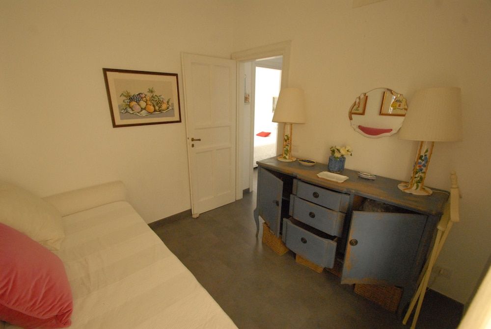 undefined In Piazzetta 8