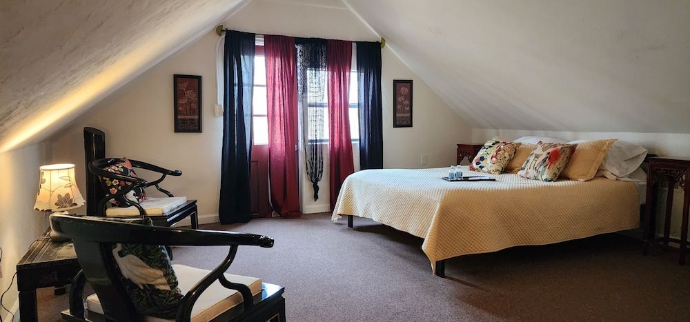 Lily Creek Lodge Asia Queen Loft 2