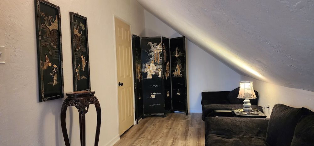 Lily Creek Lodge Asia Queen Loft 3