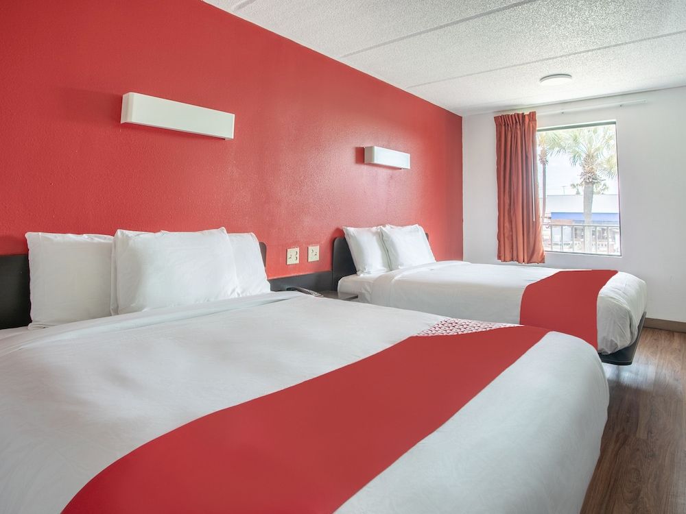 Room, 2 Queen Beds