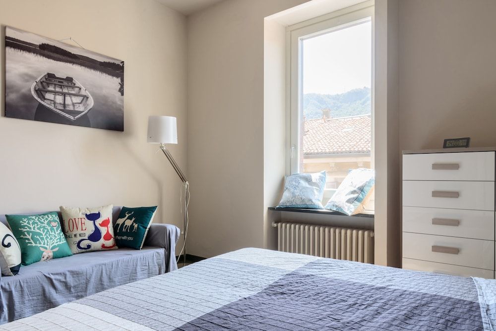 undefined Numero Due Piazza Mazzini 7