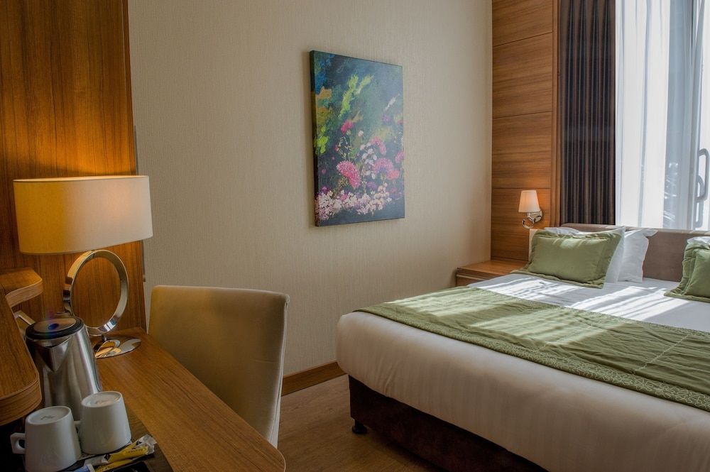 Grand Hotel Downtown Double Room 2