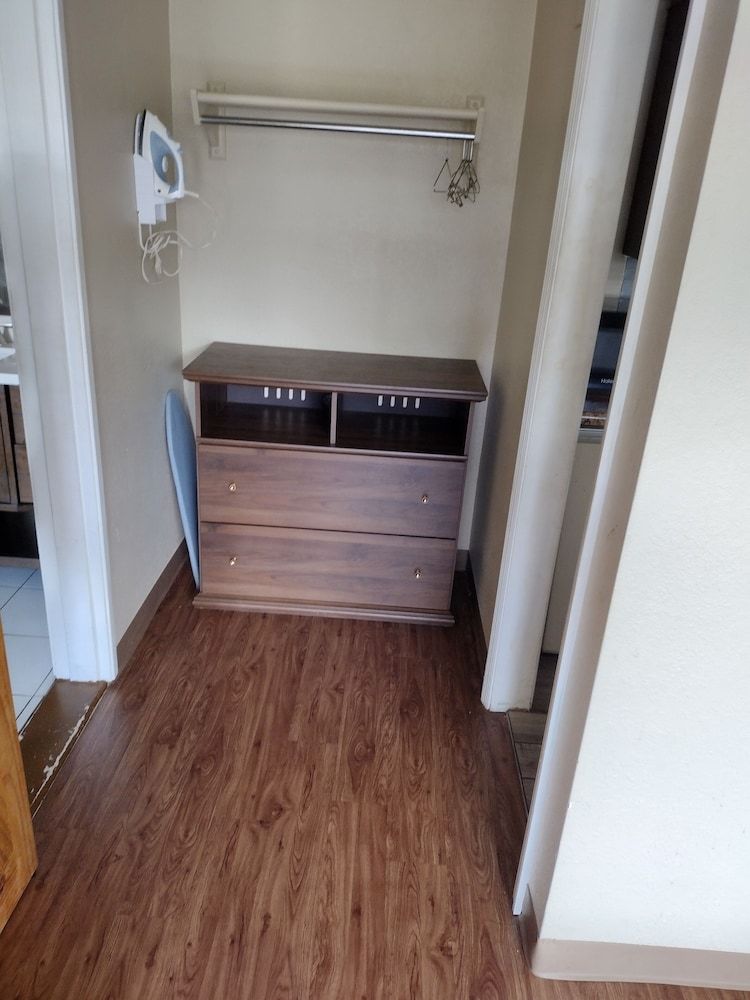 Fairbridge Inn & Suites Richmond Hill Deluxe Single Room 9