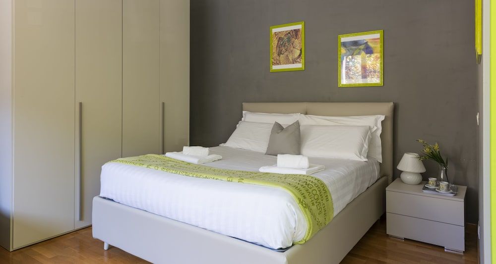 undefined JOIVY Vibrant Studio Near Train Station 6