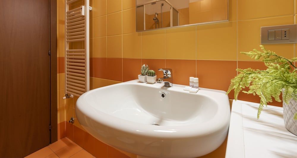 JOIVY Vibrant Studio Near Train Station Apartment, 1 Bedroom 13