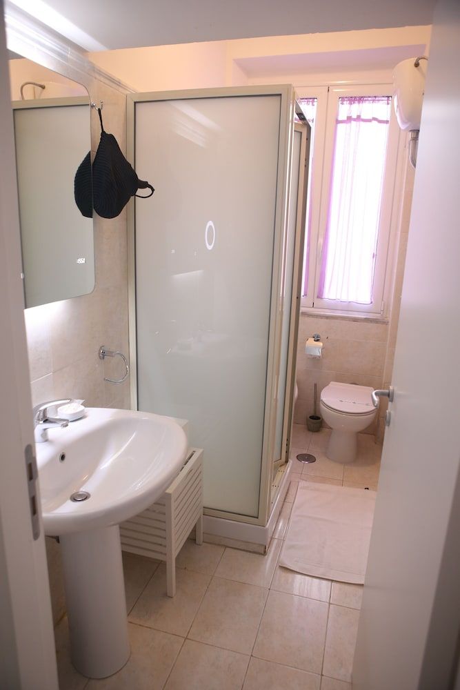 Corso Messina Classic Room, 1 Double Bed, Accessible 3